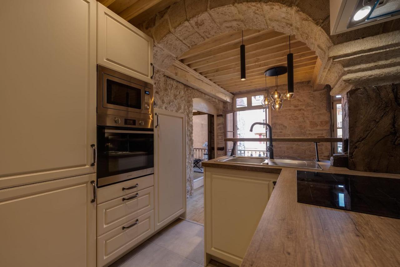 אנסי Le Balcon Perriere I - Charming Apartment With Direct View Of The Thiou מראה חיצוני תמונה